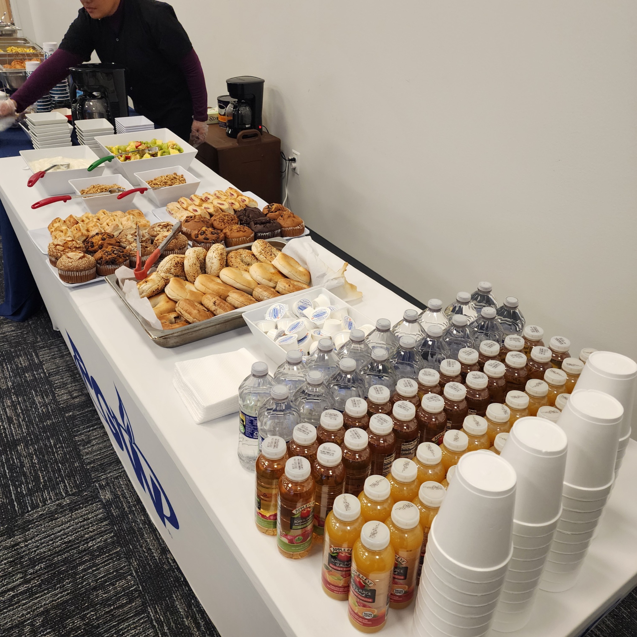 Daddy’s Kitchen catering spread prepared for a group
